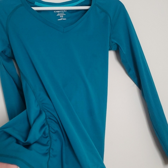 Turquoise Stretchy Top - Picture 2 of 3